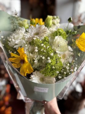 記念日の花束｜「西冨花園」　（大阪府池田市の花キューピット加盟店 花屋）のブログ