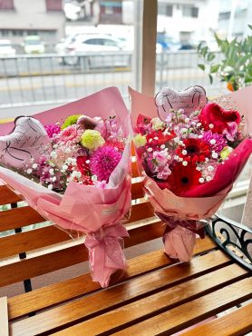 卒業の花束（バルーン入り４）｜「西冨花園」　（大阪府池田市の花キューピット加盟店 花屋）のブログ