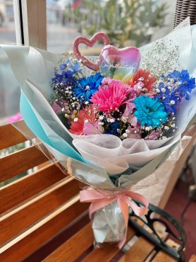 卒業の花束（バルーン入り７）｜「西冨花園」　（大阪府池田市の花キューピット加盟店 花屋）のブログ